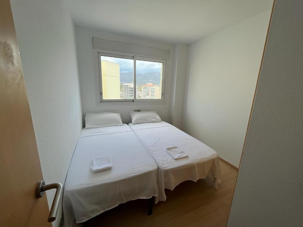 Atico En Port Gran Roses Apartment Luaran gambar